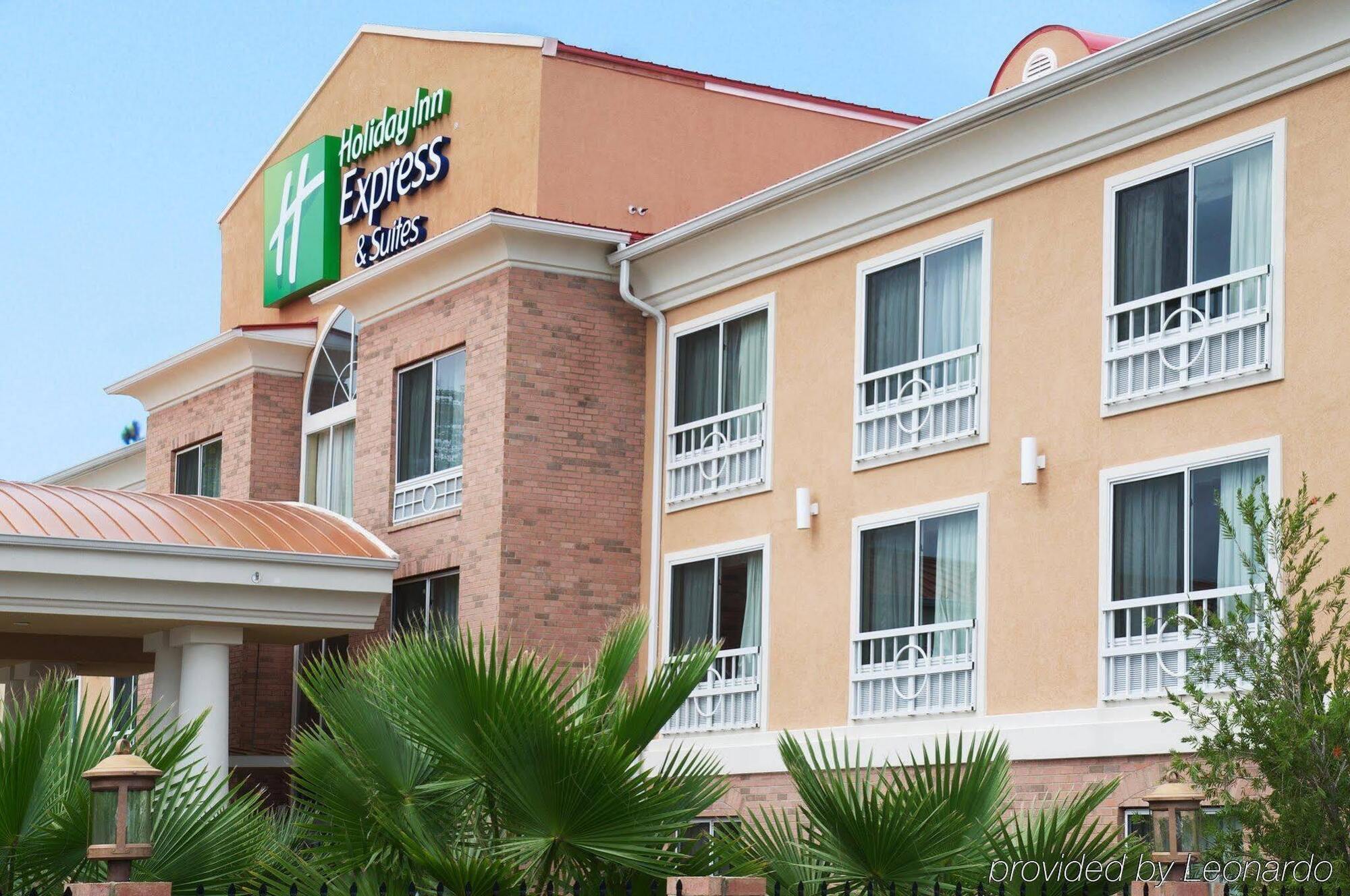 Holiday Inn Express & Suites Alexandria, An Ihg Hotel Luaran gambar